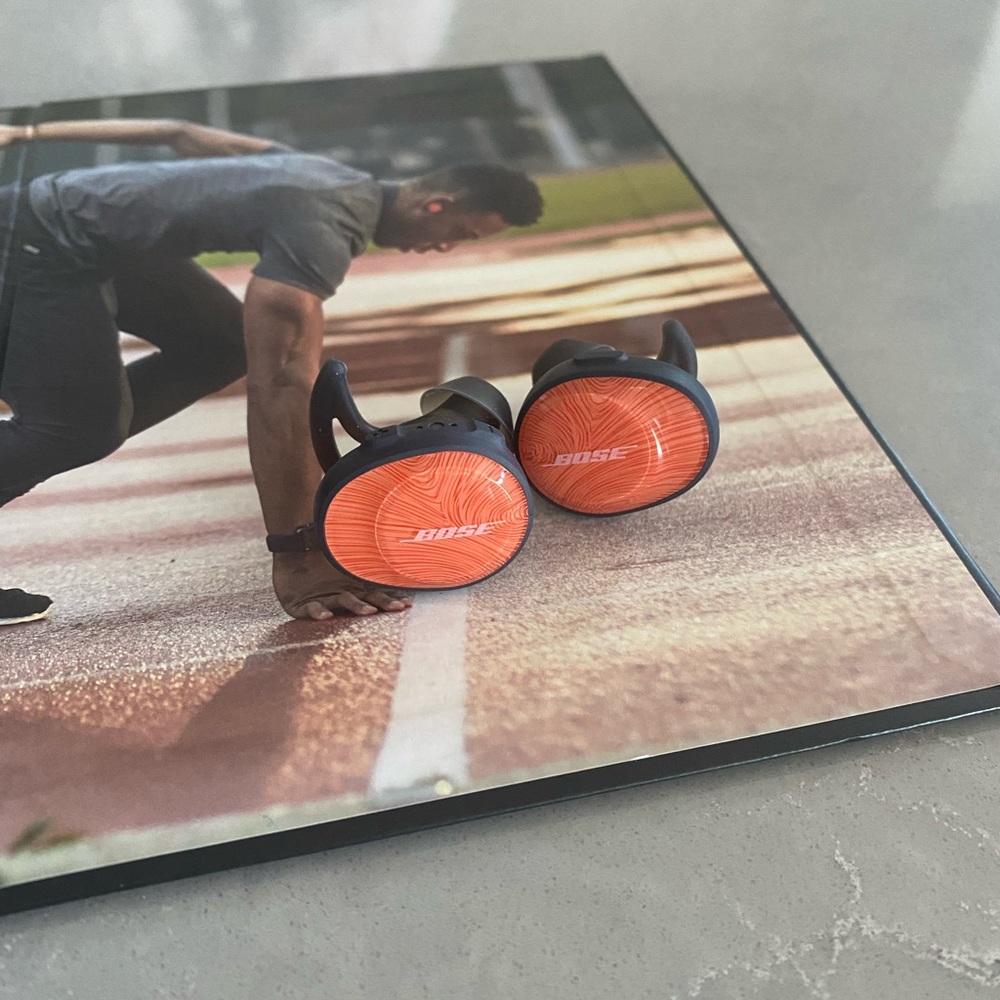 Bose SoundSport Wireless Headphone Earbuds. Orange